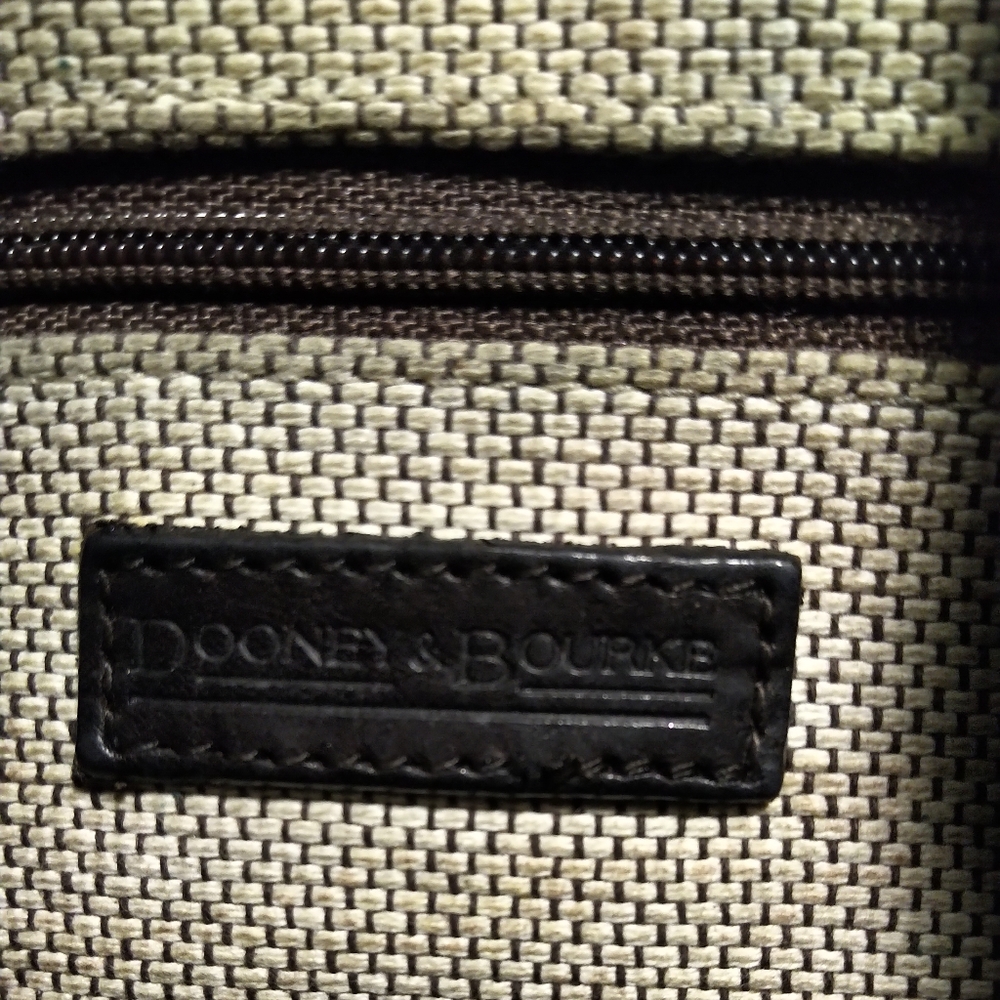 Vintage Dooney & Bourke Purse - Picture 8 of 9